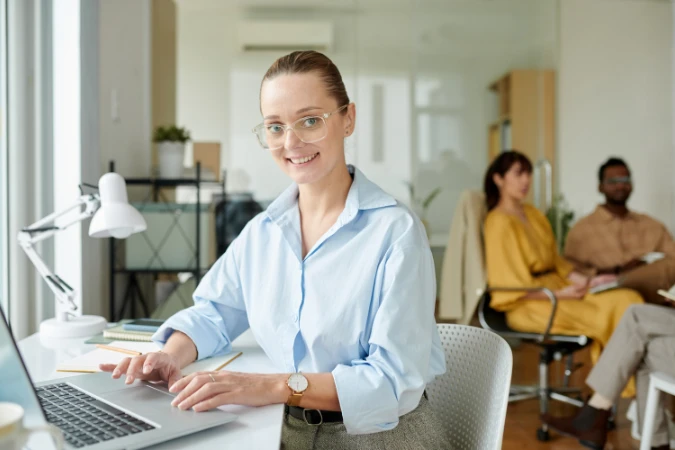 Software de gestão apoiando a priorização de tarefas